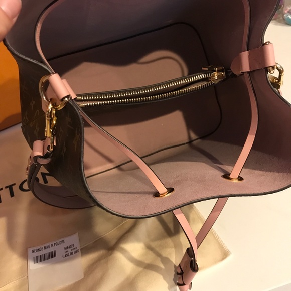 SOLD Louis Vuitton Authentic Neonoe - Picture 3 of 8